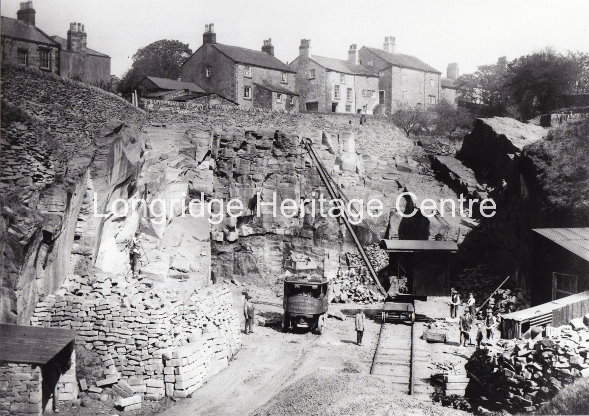 369 - Quarries - Canal Quarry off  Fell Brow - 1923